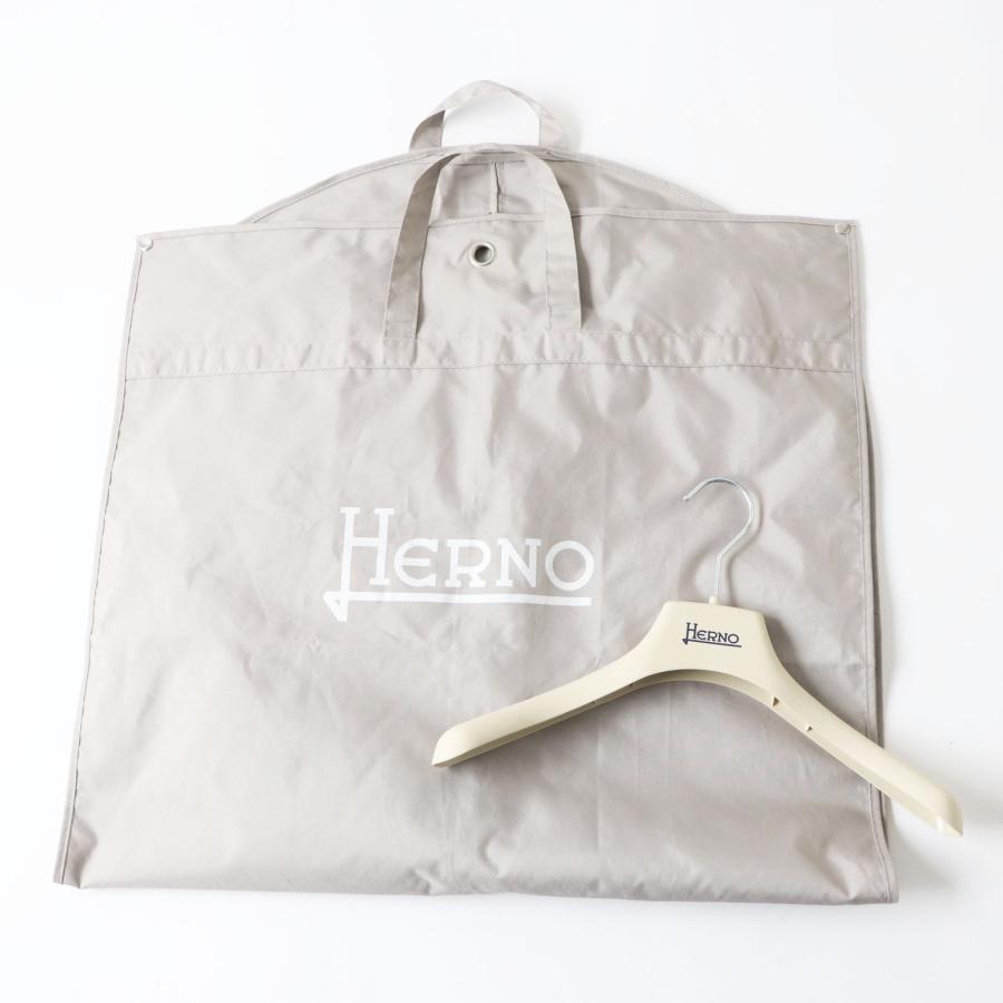 極美品 Herno ヘルノ 21年製 PI1311D-12017-9300 ダイヤキルティング ダウンジャケット ブラック 46 ハンガー・ガーメント付き レディース｜brand-td-store｜06