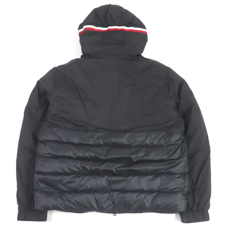 MONCLER（モンクレール） 美品□MONCLER 2022年製 MELAMPYRE