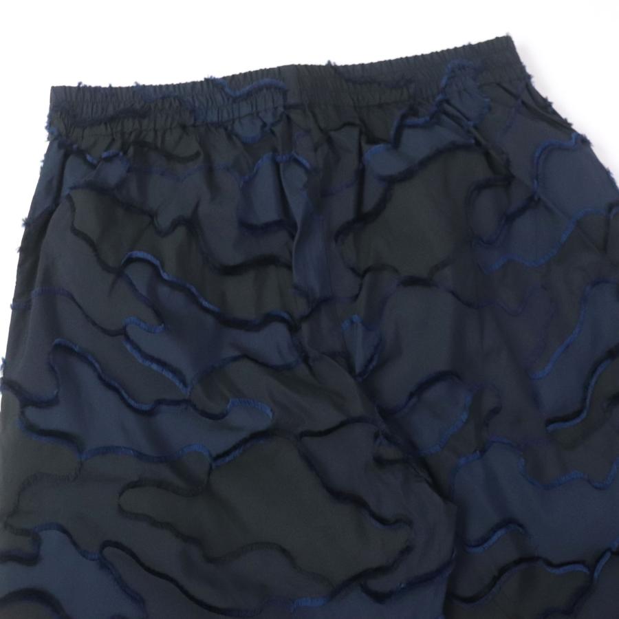 【ドンドン見直し】極美品☆クリスチャンディオール 017A08A2960 ロゴチャーム付 カモフラ柄 裾ZIP ジャガードパンツ 40 伊製 正規品_4