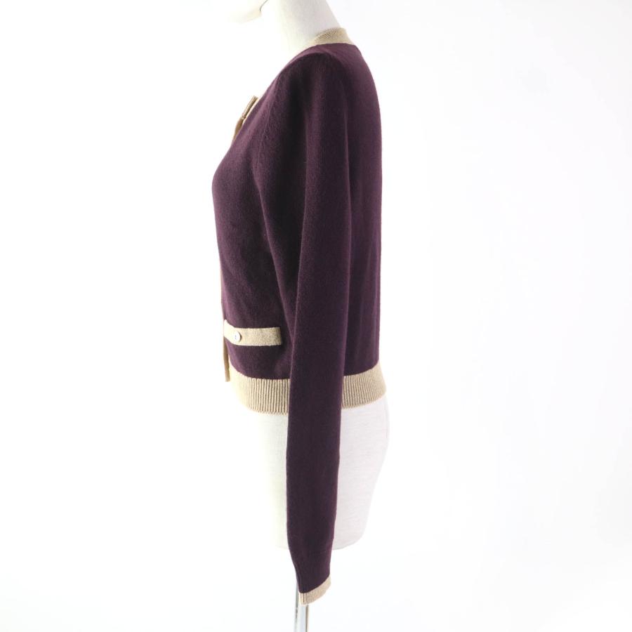 未使用品★CHANEL シャネル 17A P57065 カシミヤ 鍵穴ボタン付 カーディガン PLUM/GOLDEN BEIGE 38 英国製 レディース　エレガントの画像