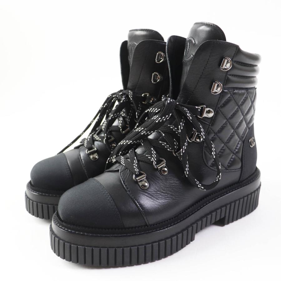 週末お値下げ】シャネルブーツ(革黒)