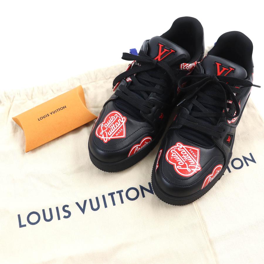 未使用品△ルイヴィトン NIGO LVトレイナーライン ハートロゴ レザー 