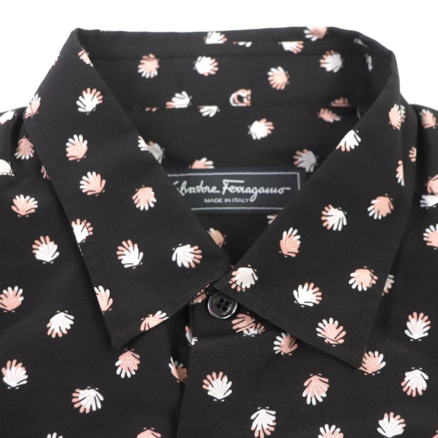美品▽Salvatore Ferragamo サルヴァトーレフェラガモ シルク55% 総柄 