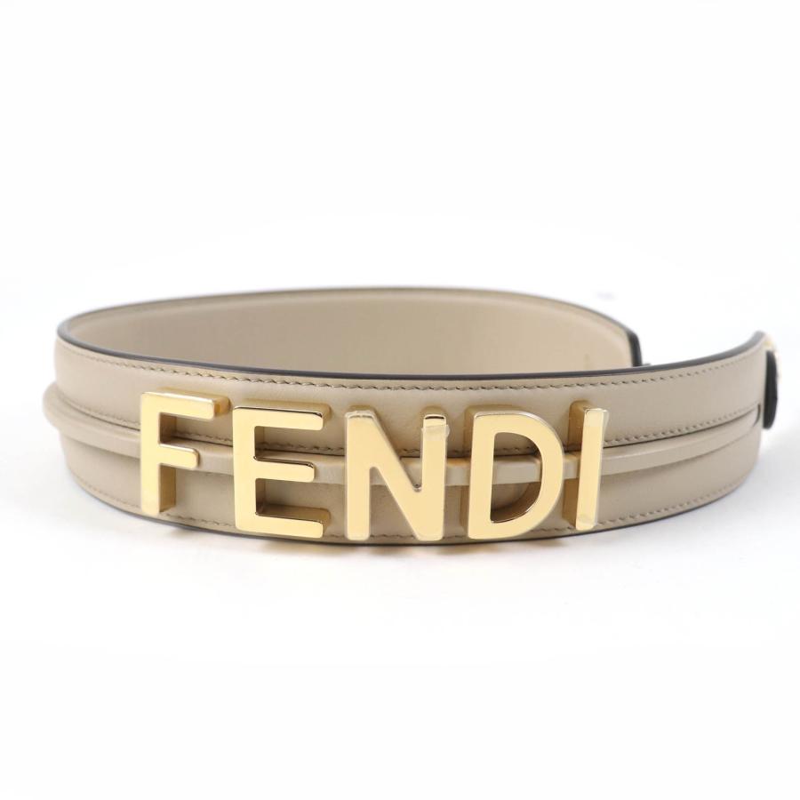 極美品☆FENDI フェンディ レザー ロゴ金具 全長75cm ショルダー 