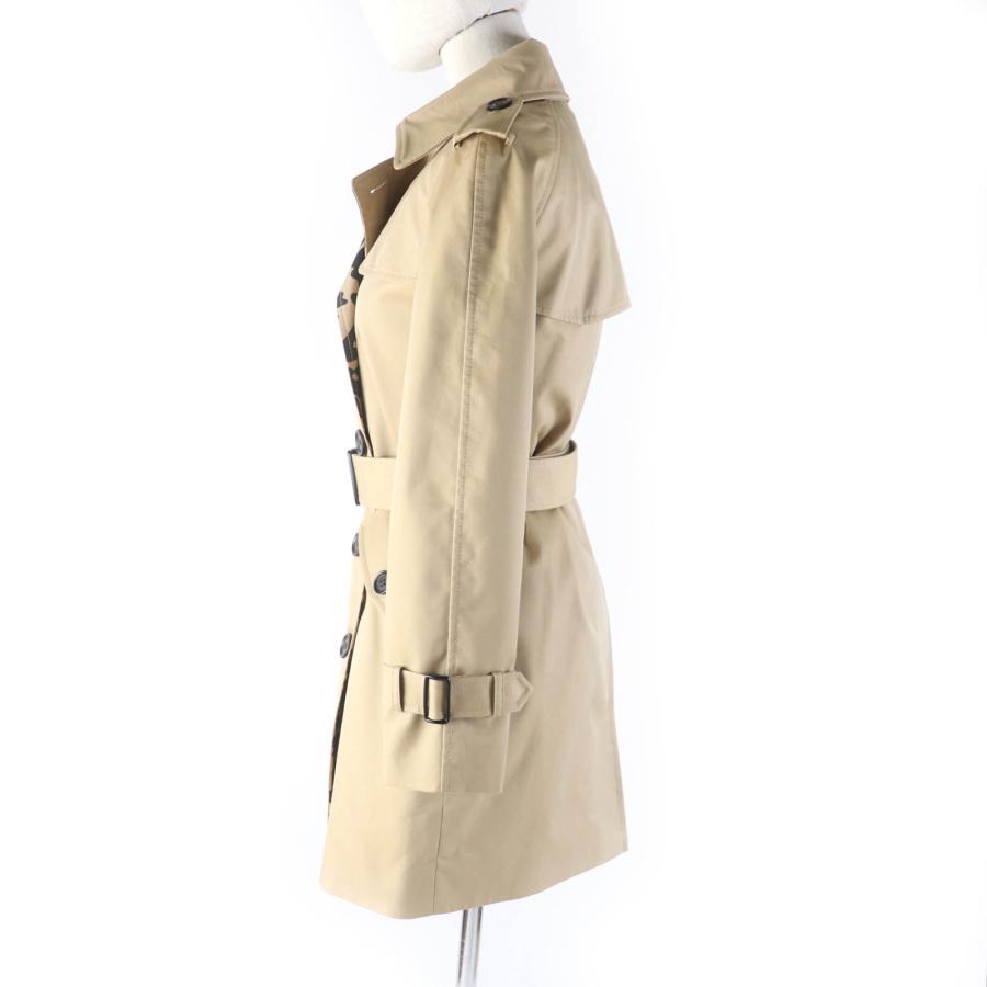 極美品☆COACH　トレンチコート　シグネチャー　総柄　ベルト　チャーム付 極美品☆COACH トレンチコート シグネチャー 総柄 ベルト チャーム付