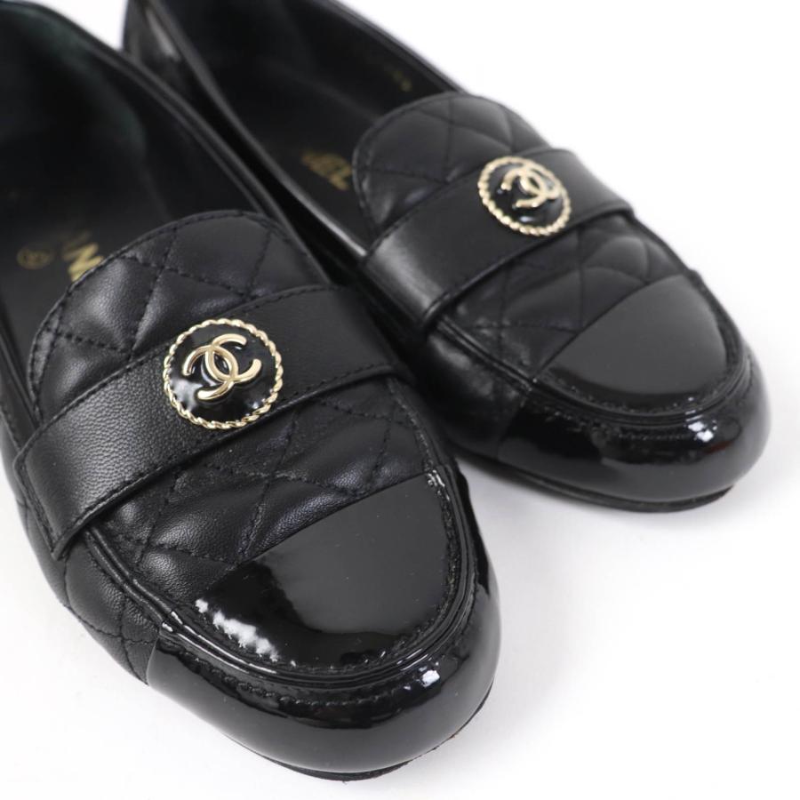 CHANEL（シャネル） 美品☆CHANEL 23B G45122 ココマーク マトラッセ
