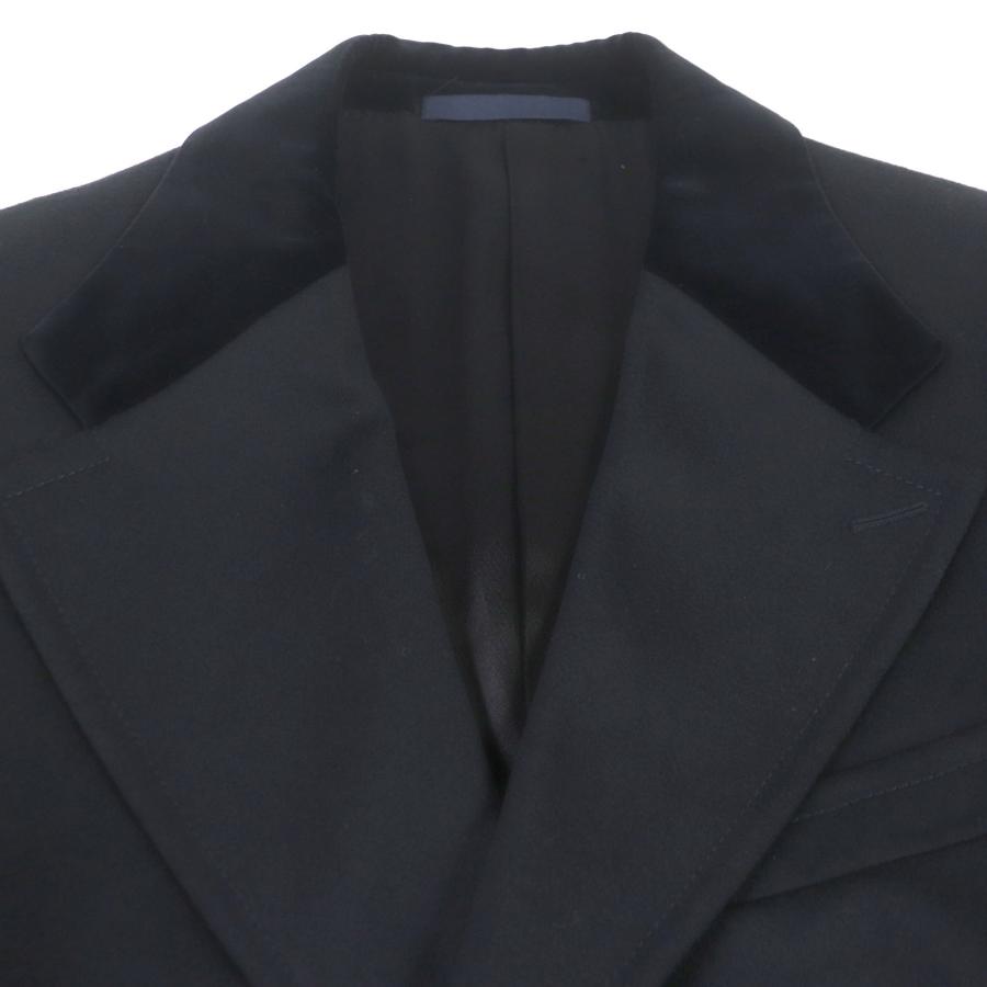 GUCCI 美品▽GUCCI グッチ ウール100% 襟ベロア切替 ロゴ入り GUCCI 美品▽GUCCI グッチ ウール100% 襟ベロア切替 ロゴ入り