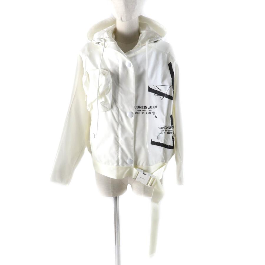 PRADA - 【ドンドン見直し】美品★PRADA プラダ 21SS 291943 Re-Nylon トライアングルポーチ・フード付 ナイロンブルゾン オフホワイト 36 ハンガー付き イタリア製 正規品 レディース PRADA 【ドンドン見直し】美品☆PRADA プラダ 21SS 291943 Re