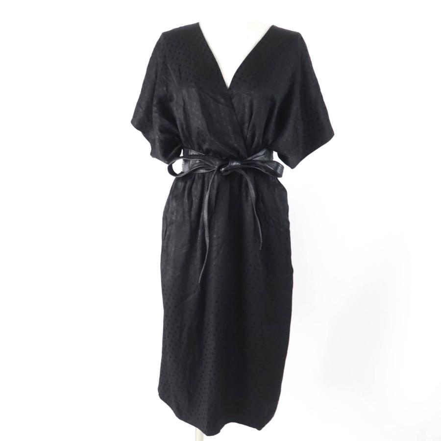 CELINE（セリーヌ） 美品☆CELINE 2R289598D シルク100％ ドット柄