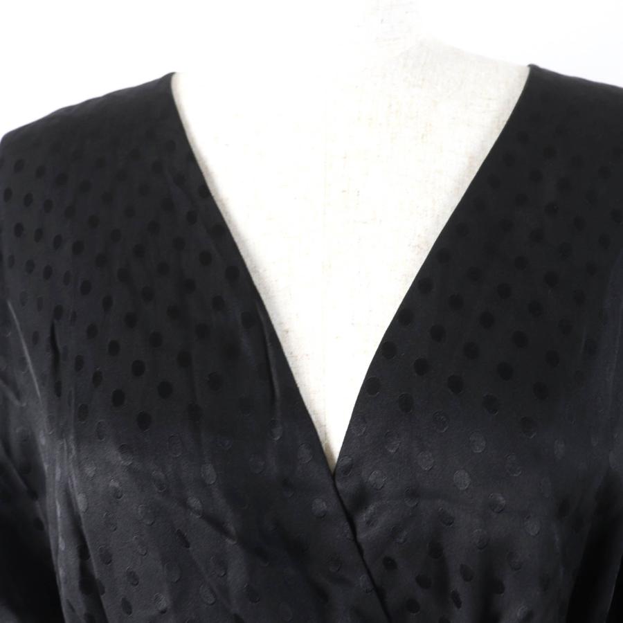 CELINE（セリーヌ） 美品☆CELINE 2R289598D シルク100％ ドット柄 