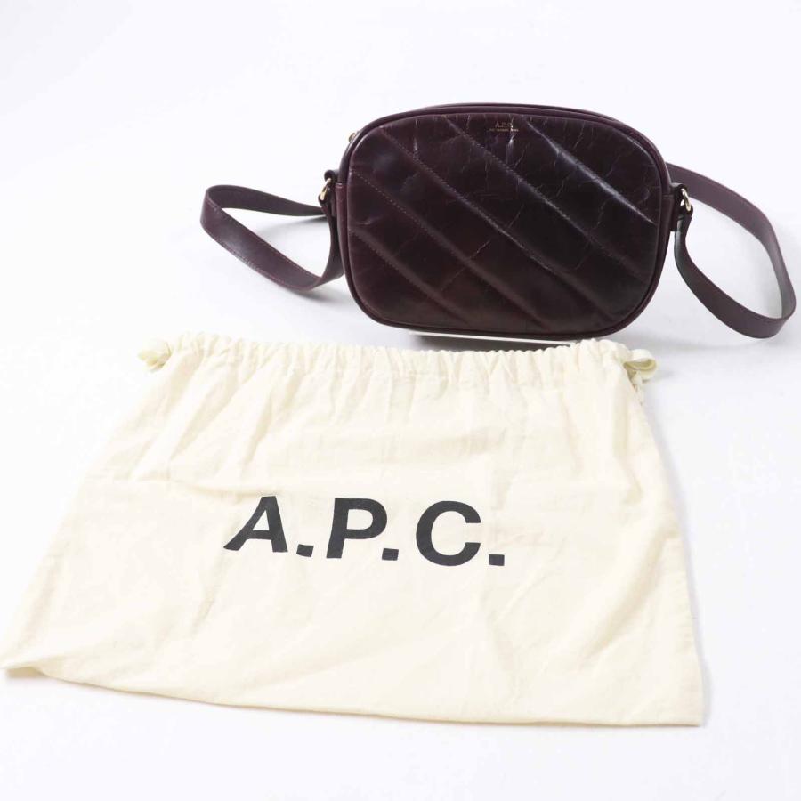 A.P.C.（アーペーセー） 極美品◎A.P.C. キルティング バケッタレザー