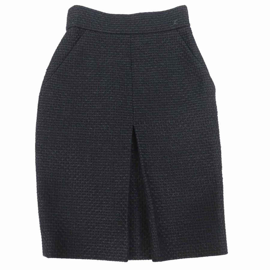 ★美品★シャネル ツイードスカート ブラック 黒 ココマーク 36 S ひざ丈 CHANEL（シャネル） 極美品◎CHANEL P36751 ココマーク付き ツイード