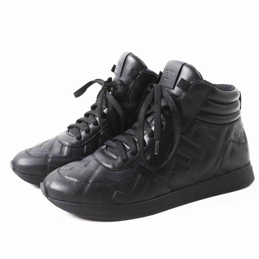 FENDI（フェンディ） 美品◎FENDI 8E7045 ズッカ柄 FFロゴエンボス 