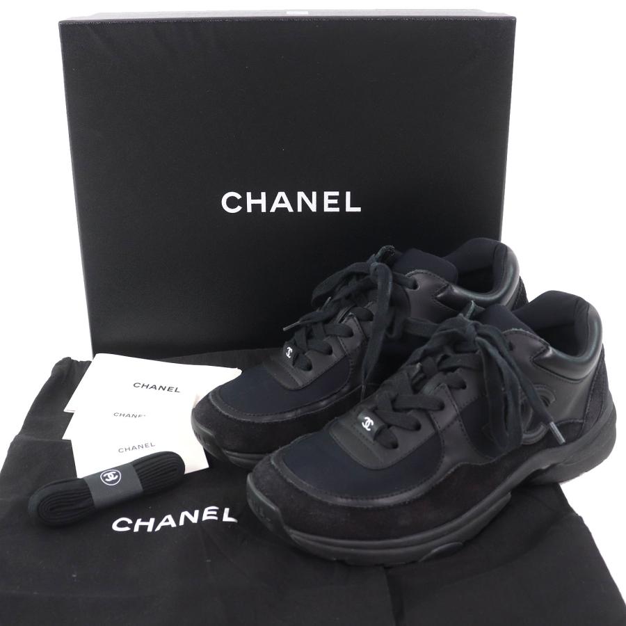 CHANEL（シャネル） 美品△CHANEL G45016 ココマーク スウェード