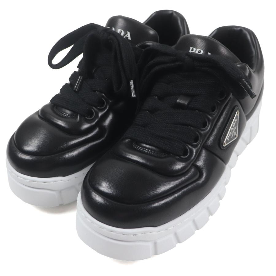 プラダ PRADA スニーカー 三角ロゴプレート 11UK ファッション プラダ PRADA スニーカー 三角ロゴプレート