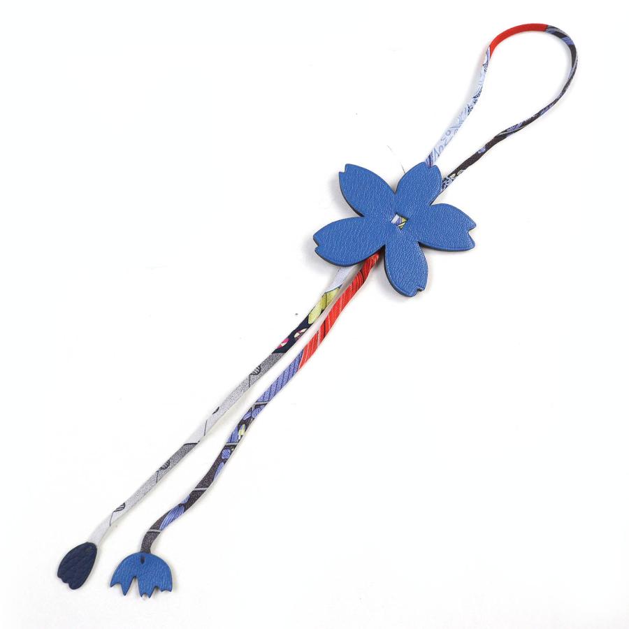 美品△HERMES エルメス プティアッシュ サクラ 桜 トリヨンクレマンス シェーブルミゾル ブルーゼリージュ/ブルーニュイ バッグチャーム HERMES（エルメス） 美品△HERMES プティアッシュ サクラ 桜 トリヨン