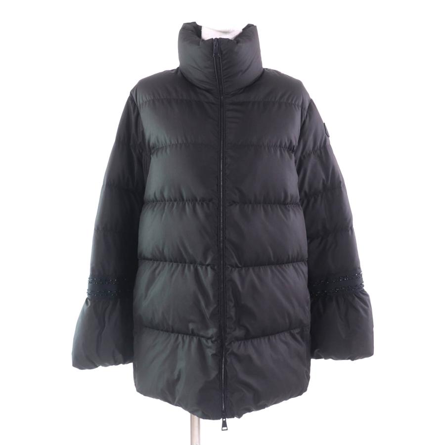 【極美品/22aw】モンクレール　ニット　黒　ワッペン　M シリアル認識済み MONCLER (モンクレール) ワッペンロゴ 総柄 クルーネック ニット