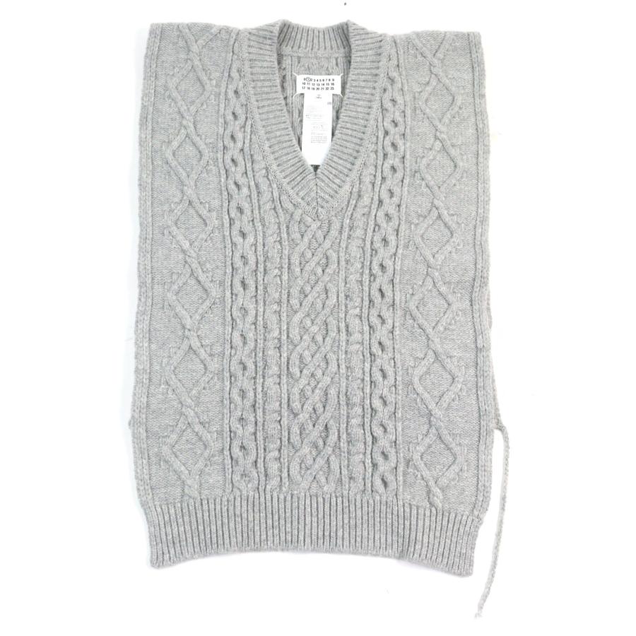 極美品○Maison Margiela 1 メゾンマルジェラ1 21AW S51TH0085 アイコンステッチ Vネック ポンチョスタイル ニットベスト M 正規 メンズ 極美品○Maison Margiela 1 メゾンマルジェラ1 21AW S51TH0085