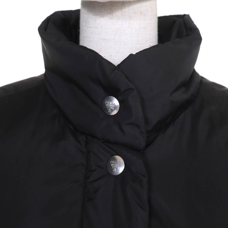 PRADA（プラダ） 極美品☆PRADA 23AW 29Y132 RE-NYLON トライアングル 