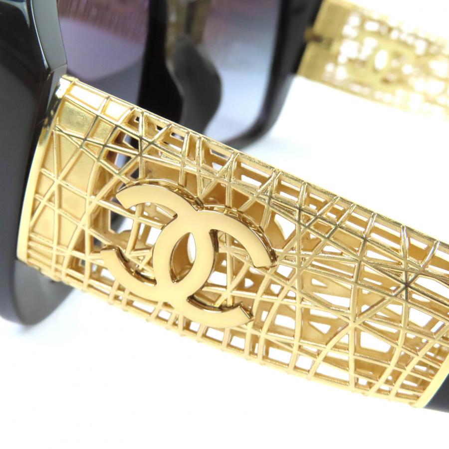 CHANEL（シャネル） 極美品△CHANEL 5532-A ココマーク スクエア