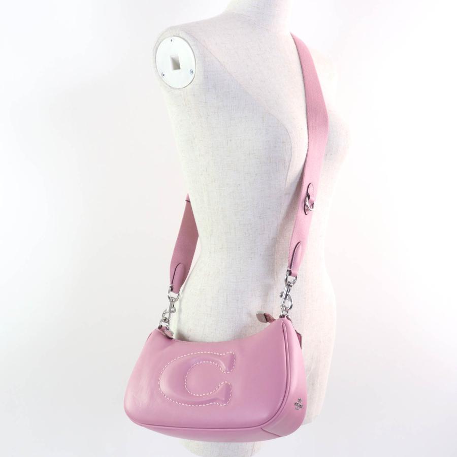 COACH（コーチ） 極美品☆COACH CJ608 シグネチャー キルティング テリ 