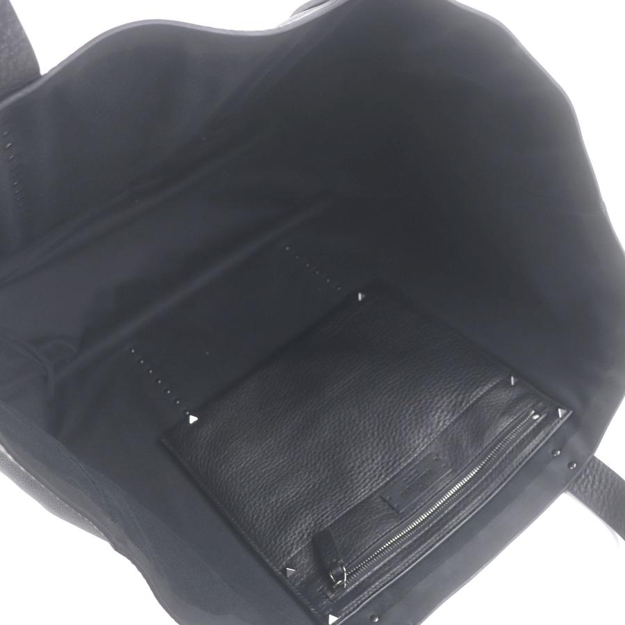 美品□Valentino Garavani ヴァレンティノガラヴァーニ レザー ロック