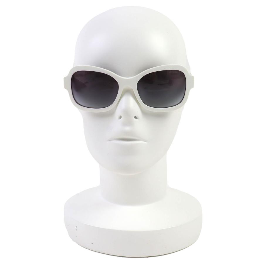 極美品△CHANEL シャネル 5465-Q-A ココマーク パテントレザー チェーン スクエア シェイプ バタフライ サングラス アイウェア オフホワイト ホワイト 55□18 140 ケース付き イタリア製 レディース CHANEL（シャネル） 極美品△CHANEL 5465-Q-A ココマーク パテント