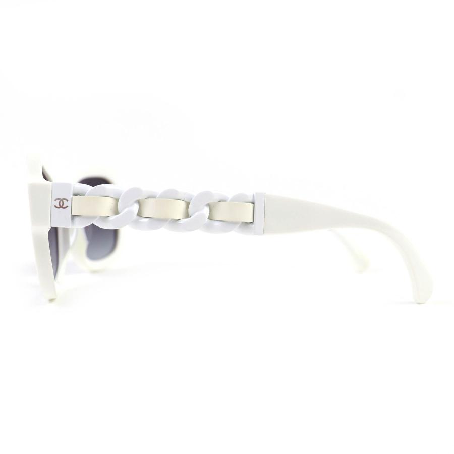 極美品△CHANEL シャネル 5465-Q-A ココマーク パテントレザー チェーン スクエア シェイプ バタフライ サングラス アイウェア オフホワイト ホワイト 55□18 140 ケース付き イタリア製 レディース CHANEL（シャネル） 極美品△CHANEL 5465-Q-A ココマーク パテント