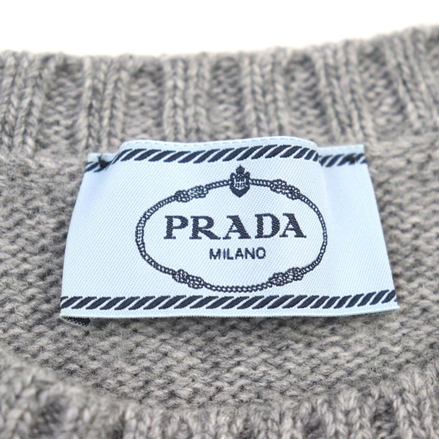 美品○PRADA プラダ 2021年製 P24M2A バージンウール カシミヤ ロゴ刺繍 クルーネック ニット セーター グレー 42 正規品 メンズおすすめの画像