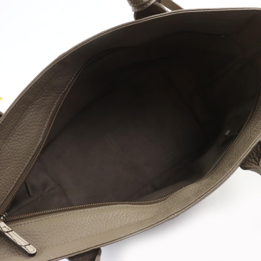 未使用品◇BEAUGRAND ボーグラン クロコ使い ロゴチャーム・キーリング