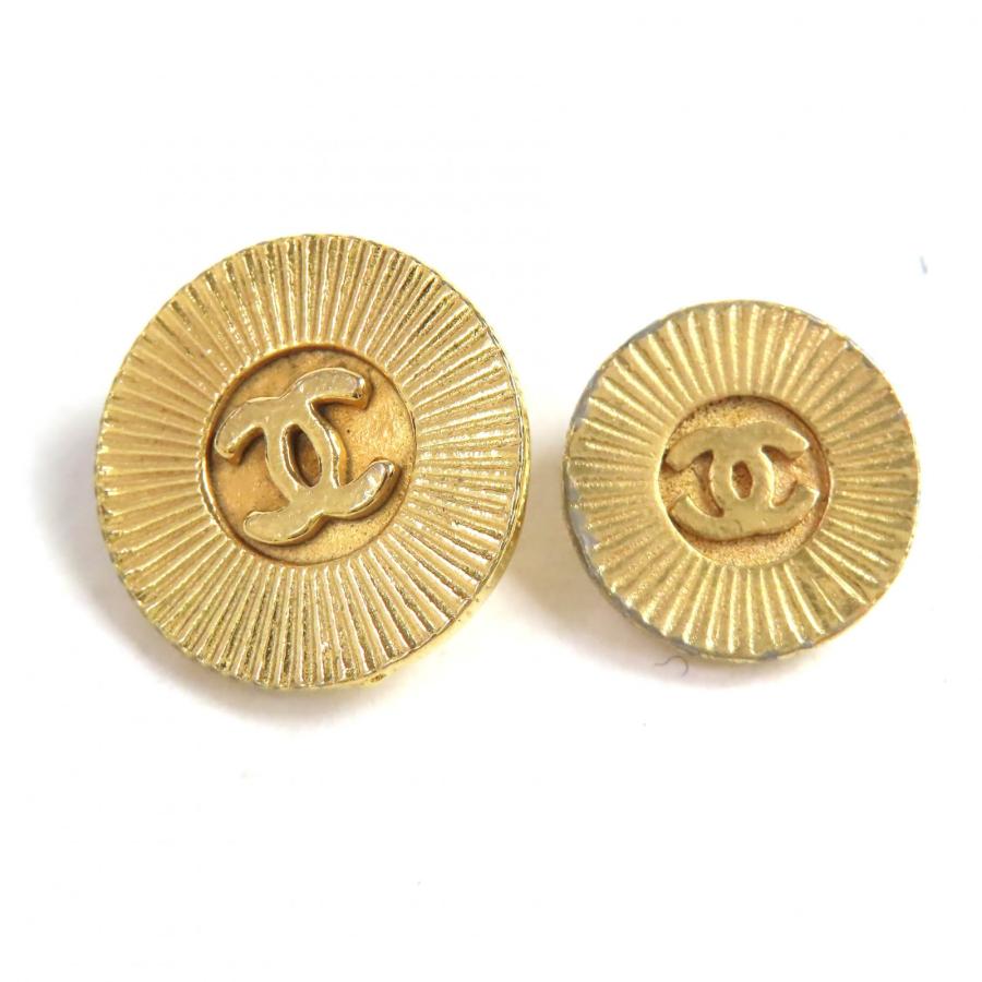 CHANEL（シャネル） 良品△CHANEL ココマーク 金ボタン 大7個 小4個