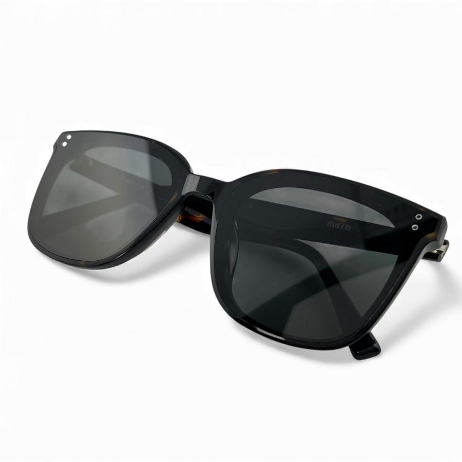 極美品△GENTLE MONSTER ジェントルモンスター Queen T2 スクエア