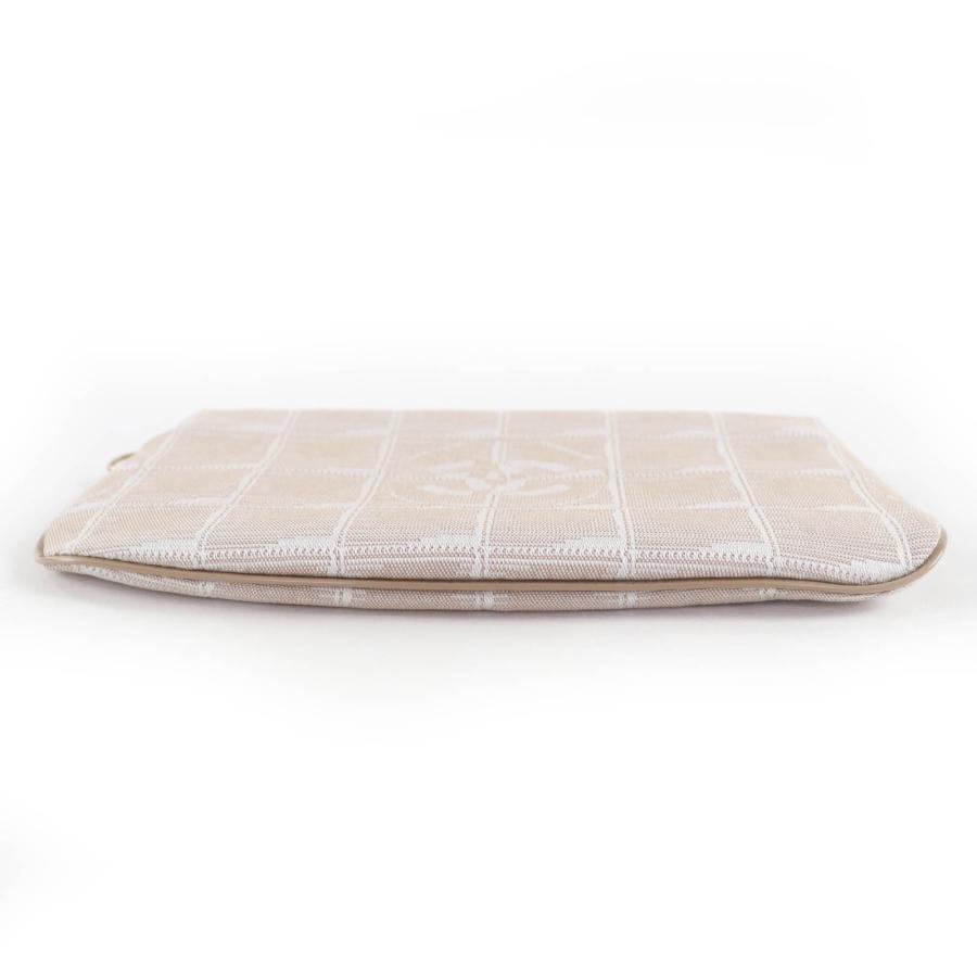 CHANEL（シャネル） 極美品☆CHANEL ニュートラベルライン ココマーク