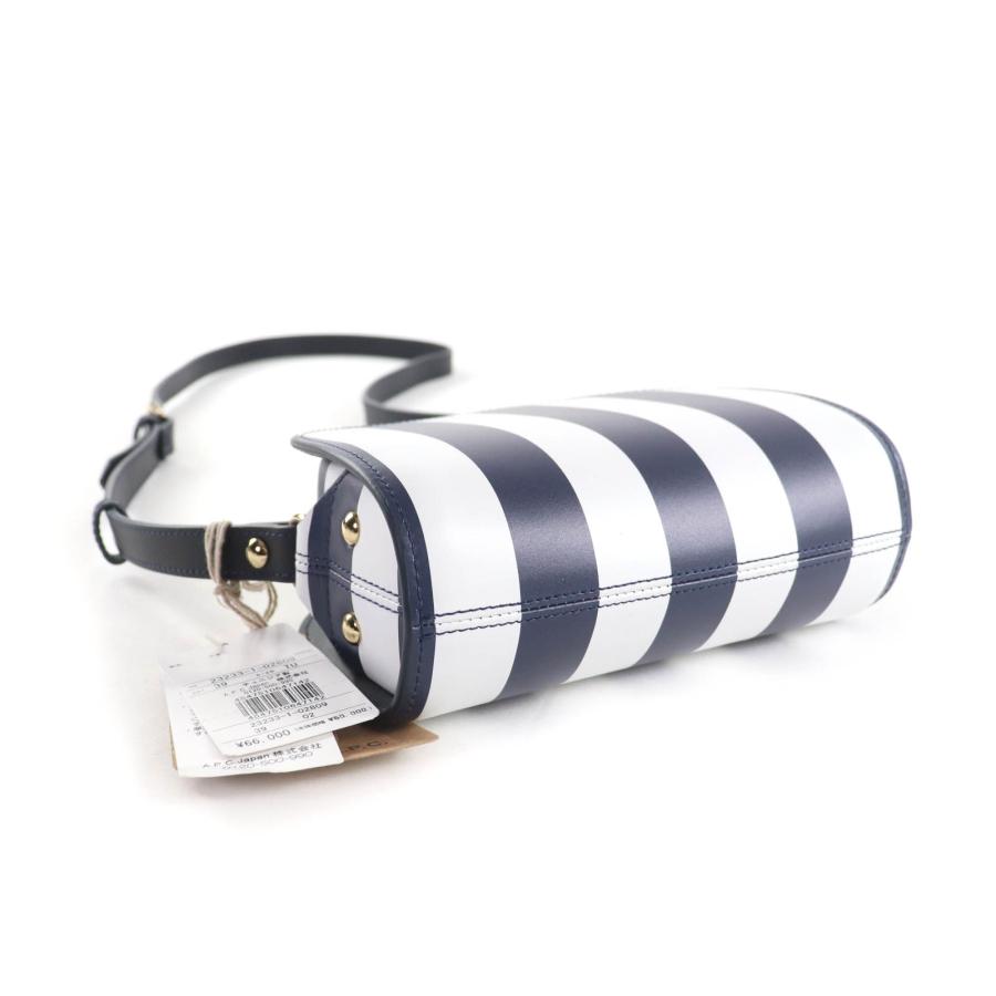 未使用品★A.P.C. アーペーセー PXBSZ-F61392 sac deml mini ストライププリント ハーフムーン レザー ショルダーバッグ ネイビー ホワイト 保存袋付き レディース A.P.C.（アーペーセー） 未使用品☆A.P.C. PXBSZ-F61392 sac deml mini