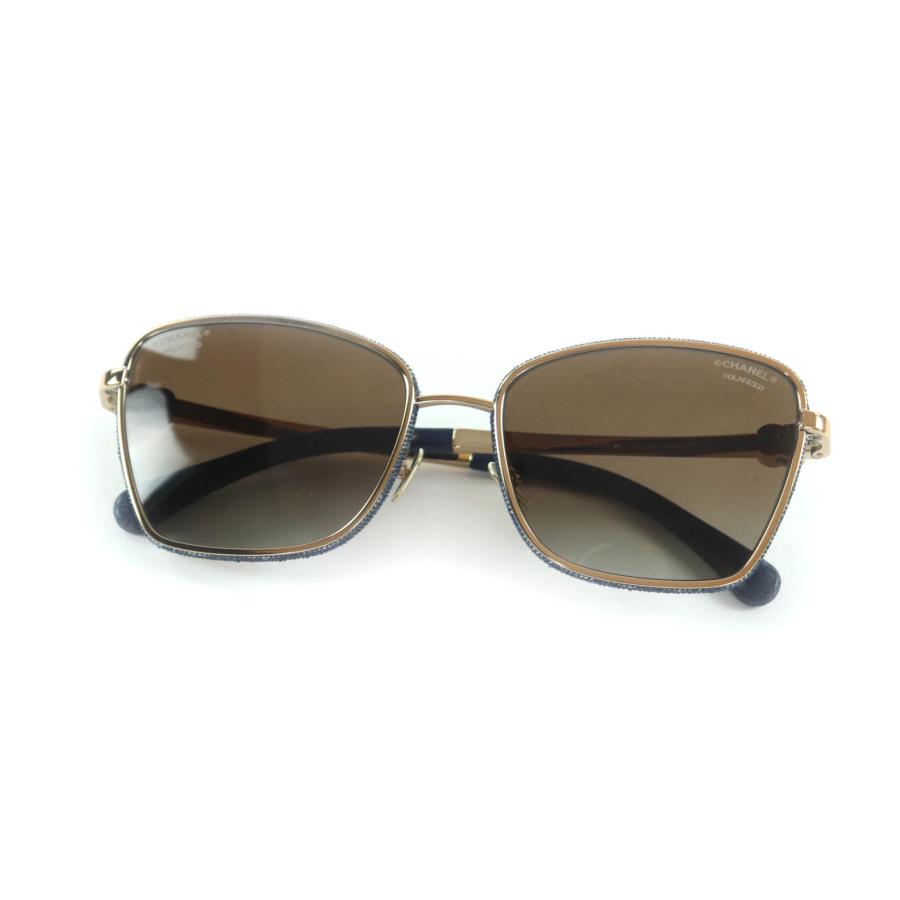 未使用品★CHANEL シャネル 4289-Q キャッツアイ シェイプ 現行品 ココマーク デニム サングラス 紺 ゴールド 57□18 140 箱・ケース付 CHANEL（シャネル） 未使用品☆CHANEL 4289-Q キャッツアイ シェイプ