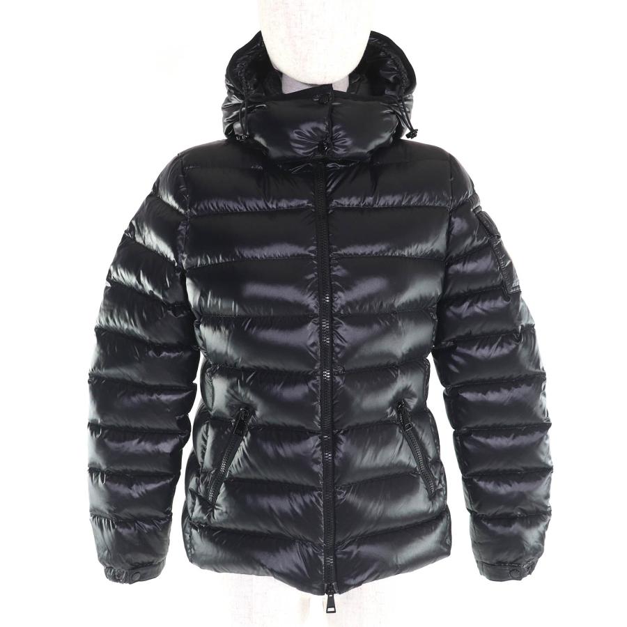 極美品 モンクレール ダウンジャケット ロゴワッペン BADYブラック XS MONCLER（モンクレール） 美品△MONCLER 2022年製 BADY バディ ロゴ