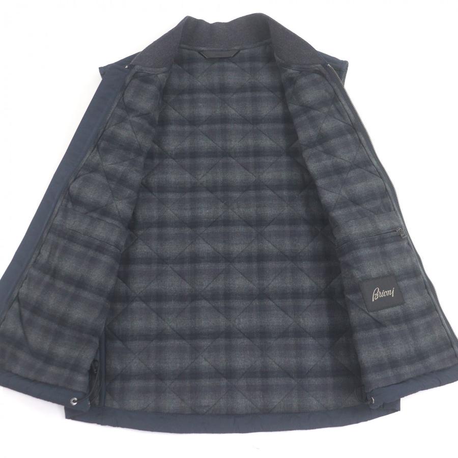 Brioni ブリオーニ イタリア製 ベスト ジレ Brioni（ブリオーニ） 美品□Brioni シルク混 裏チェック柄 中綿