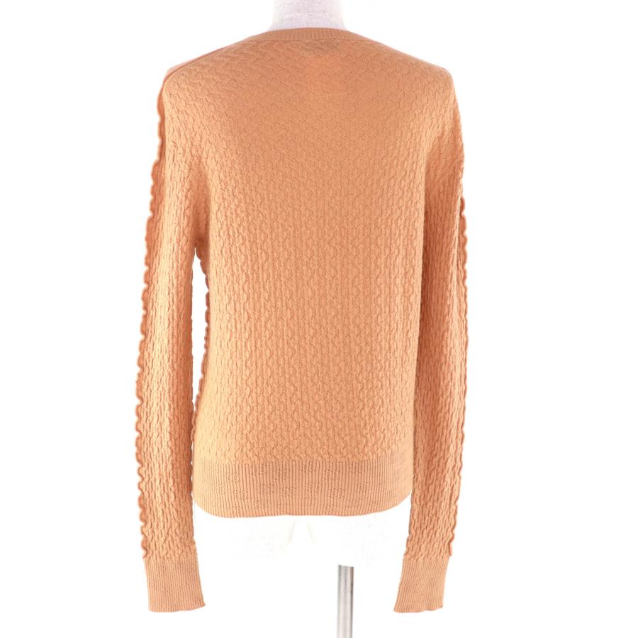 極美品★CHANEL シャネル 23A P75335 ココマークプレート付 クルーネック 長袖 カシミヤ ニット オレンジ系 36 伊製 正規品 レディースの画像