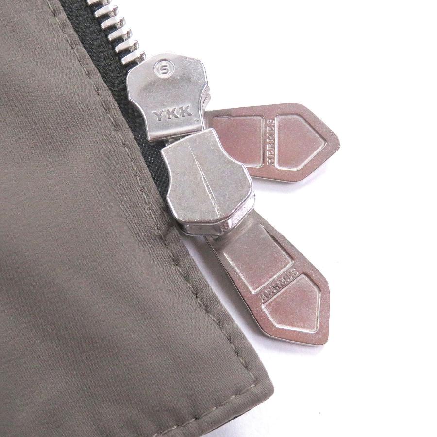HERMES（エルメス） 極美品□HERMES セリエボタン HロゴWZIP 中綿入り