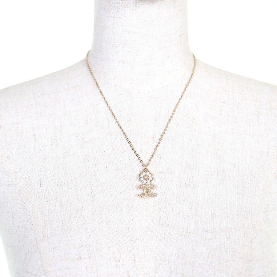 CHANEL（シャネル） 極美品△CHANEL B22K カメリア ココマーク ライン