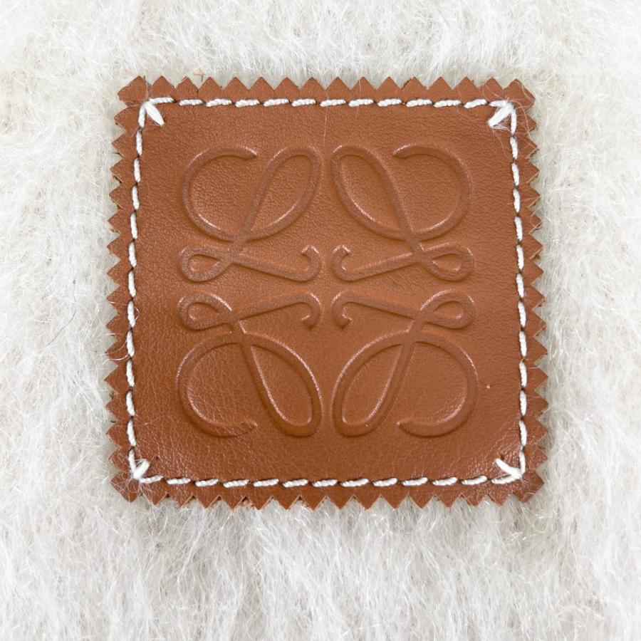 極美品☆LOEWE ロエベ モヘア ウール アナグラムレザーパッチ フリンジ付 マフラー アイボリー スペイン製 正規品 レディース LOEWE（ロエベ） 極美品△LOEWE モヘア ウール アナグラム レザー