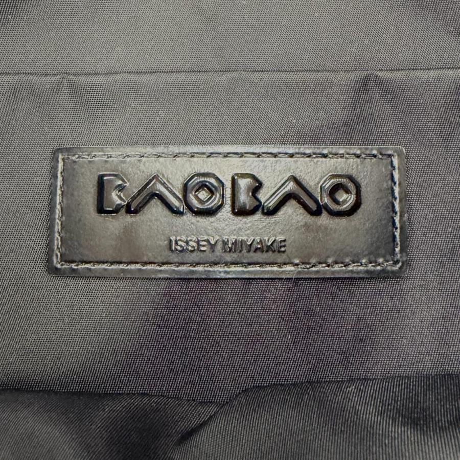 極美品◇BAOBAO ISSEY MIYAKE バオバオ イッセイミヤケ 三角形ピース