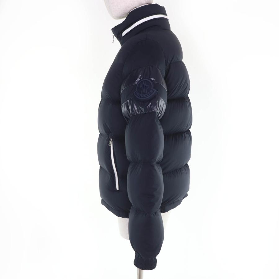MONCLER（モンクレール） 美品☆MONCLER 22-22AW DELAUME ロゴワッペン