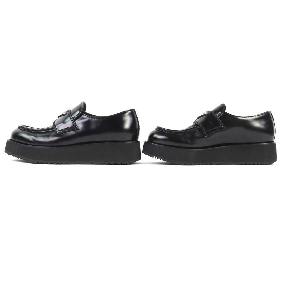 PRADA（プラダ） 美品△PRADA 2DG147 トライアングルロゴ 三角プレート
