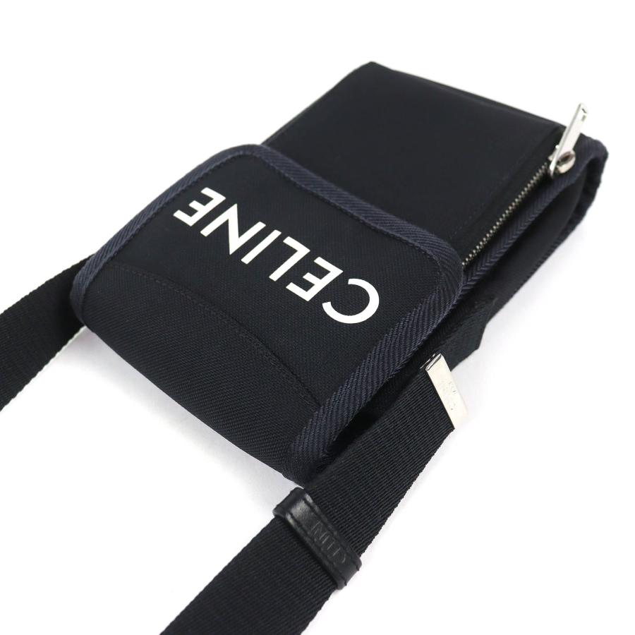 国内完売◆CELINE ロゴ フラップ付 トレッキング モバイルポーチ 国内完売◇CELINE ロゴ フラップ付 トレッキング モバイルポーチ 関税