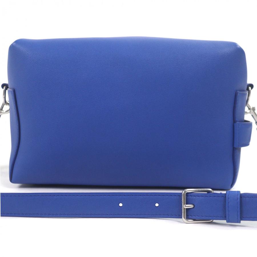 美品□CELINE セリーヌ テイクアウェイ カーフスキン トリオンフ メッセンジャーバッグ ショルダーバッグ オキシドブルー 定価286000円 定価286,000円 CELINE（セリーヌ） 美品□CELINE テイクアウェイ カーフスキン