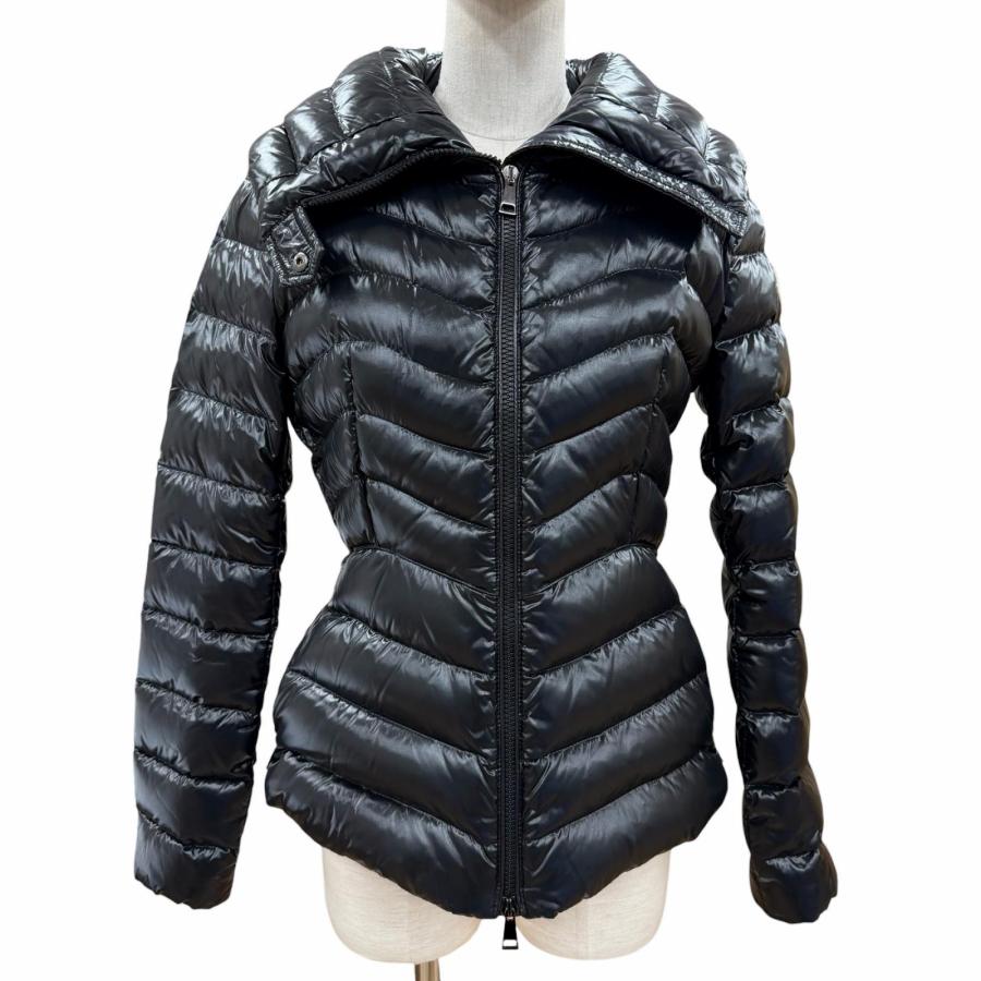 MONCLER（モンクレール） 美品◇MONCLER 2019年製 E20934591805 AULINE