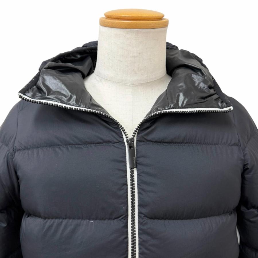 MONCLER（モンクレール） 美品□MONCLER 2022年製 PLUVIS GIUBBOTTO