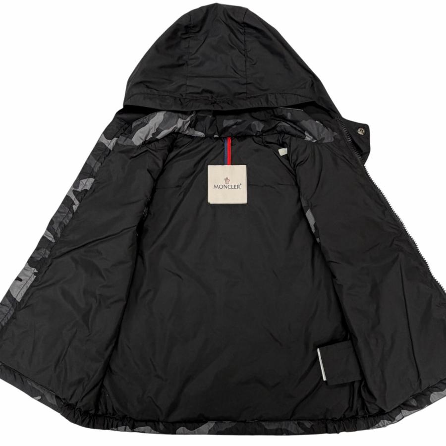 MONCLER カモフラージュ ダウンベスト MONCLER（モンクレール） 未使用品△MONCLER DRUMS GILET