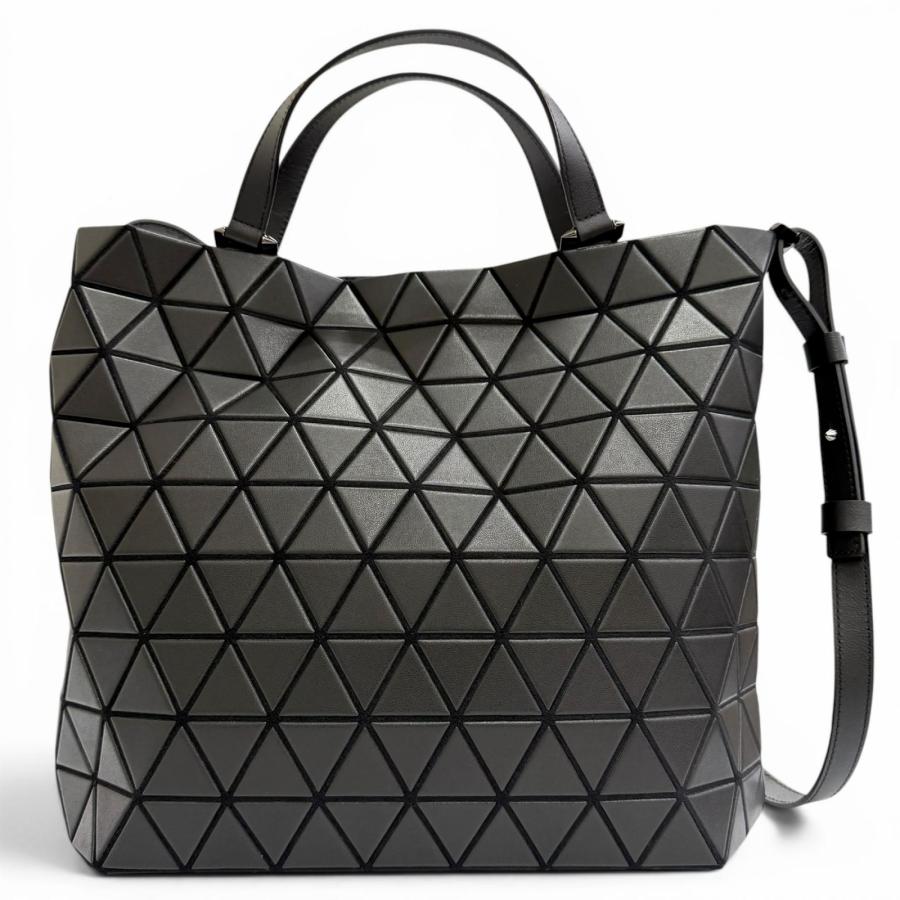 ✨極美品✨BAOBAOバオバオ　イッセイミヤケ　トートバッグ　ショルダー　黒 極美品△BAOBAO ISSEY MIYAKE バオバオ イッセイミヤケ BB31 AG311